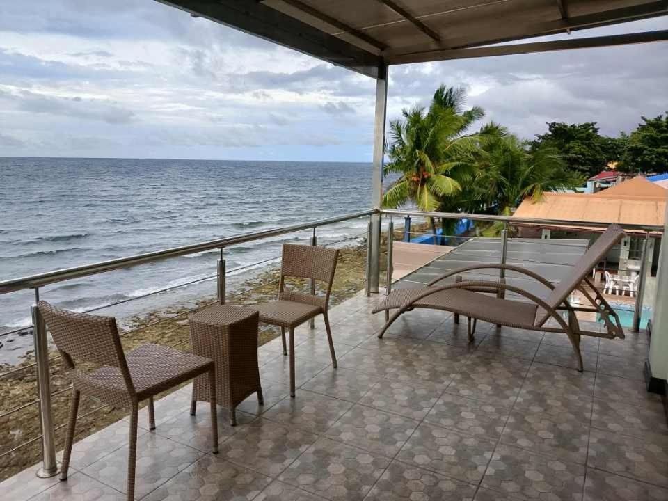 Ocean Breeze Resort Toledo Exterior foto